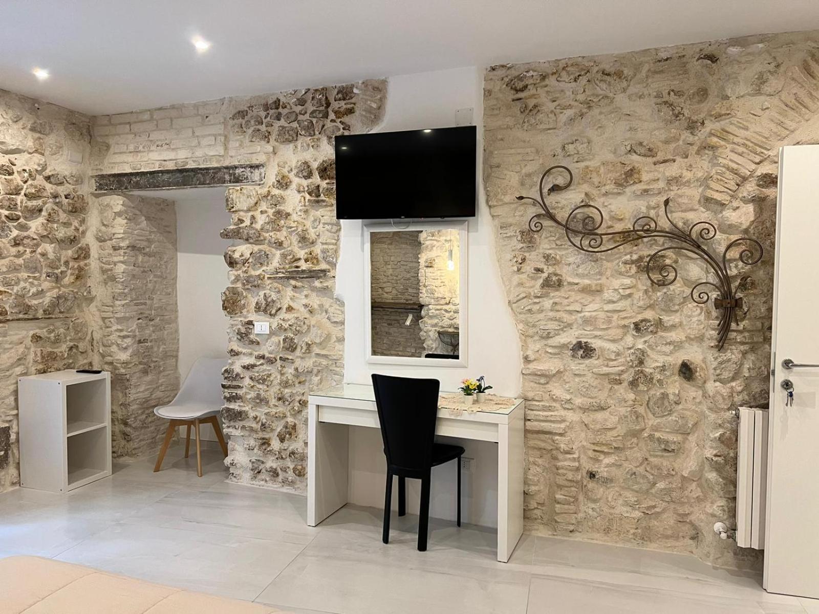 Bed and Breakfast Il viandante Sulmona Esterno foto